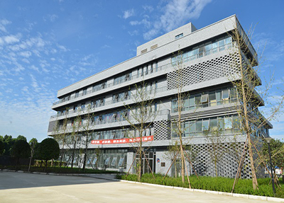 重庆机械电子高级技工校