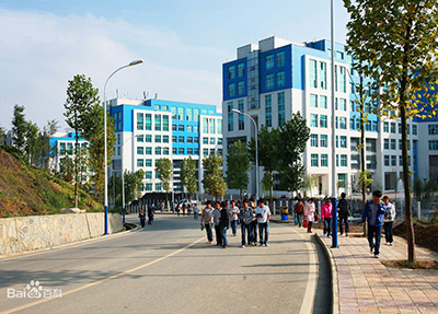 重庆第一财贸学校 重庆第一财贸学校