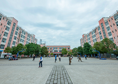 重庆机电职业技术学院 重庆机电职业技术学院