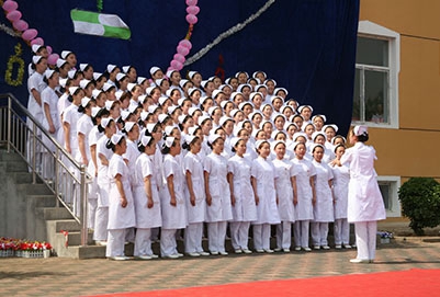 温州2022年女生读什么卫校