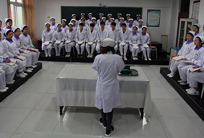 杭州2022年中专卫校怎么考大专