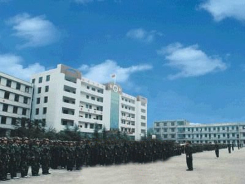 内江市泰来职业学校