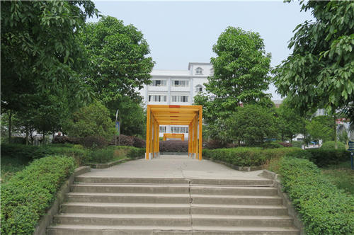 四川省大英县中等职业技术学校
