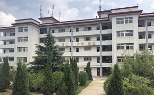 武汉康华中等职业艺术学校