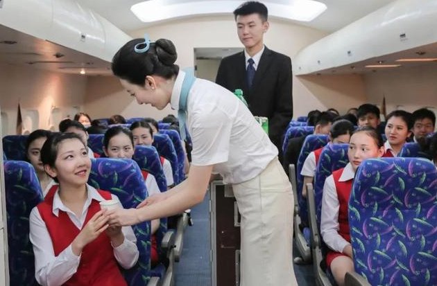 成都高铁学校学费多少 成都高铁学校学费多少