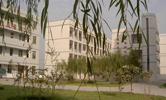 新郑市中等专业学校