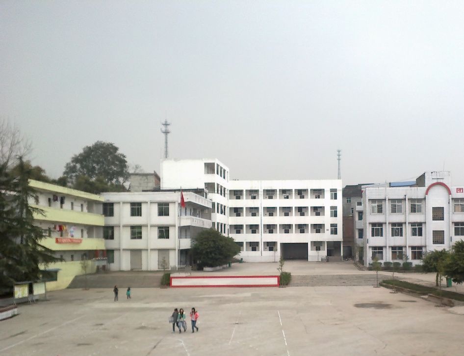 大英县河边职业中学