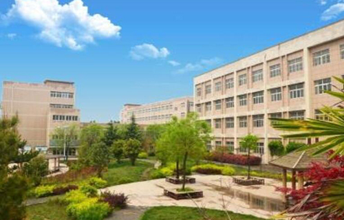 西安市东城高级职业中学