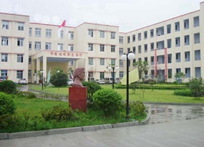 甘肃煤炭工业技工学校在白银哪里