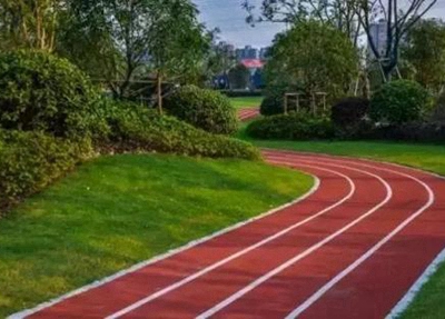 成都成工科技工程技工学校2024年报名学费多少钱