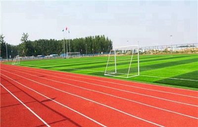 北京大兴区第一职业学校2025年报名一年多少学费