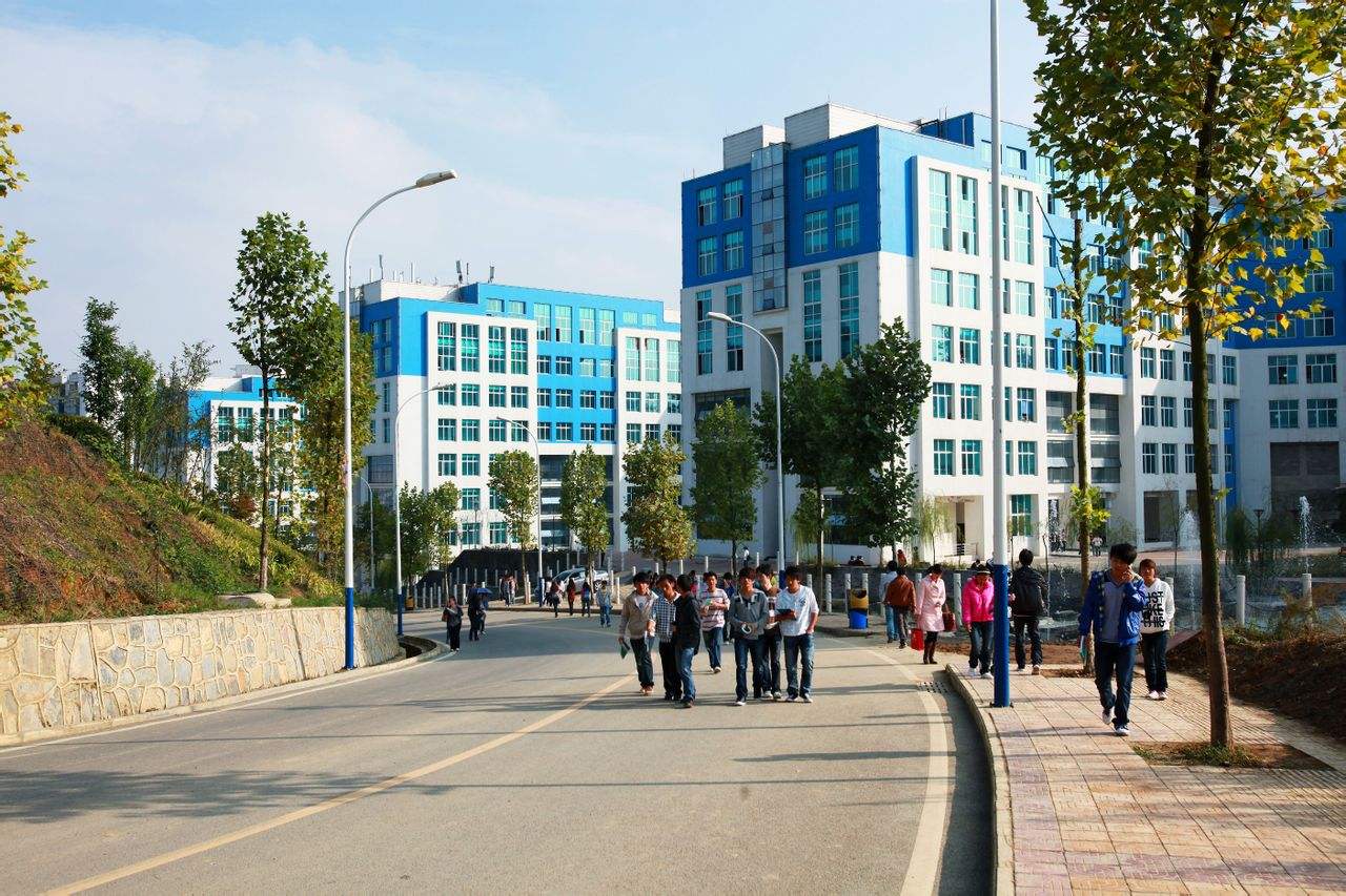 贵州职业技术学院中专部好不好学校排名多少